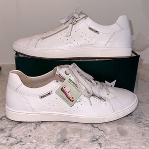 NIB Mephisto Nikita 8 1/2. Never worn. White leather